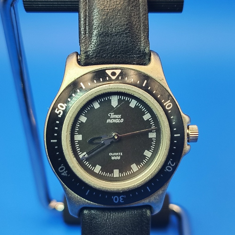 Vintage 1995 Timex‎ Indiglo Diver 27mm Women's Quartz Watch Fully Restored